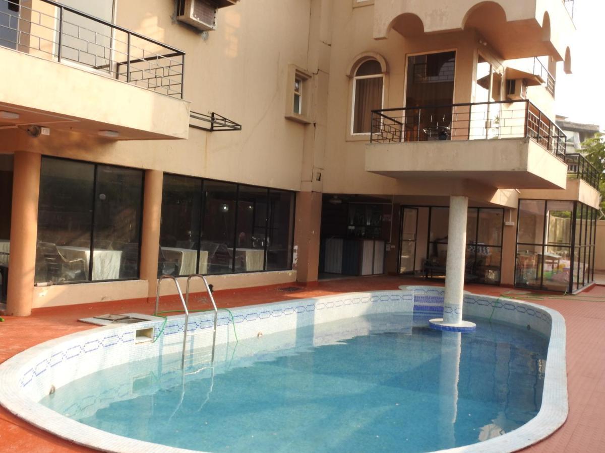 Goa Highridge Residency Hotel Pangim Exterior foto